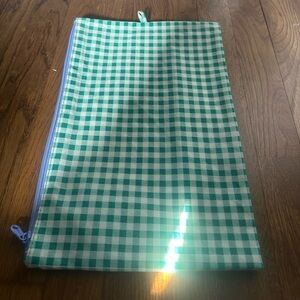 Baggu large go pouch green gingham pouch